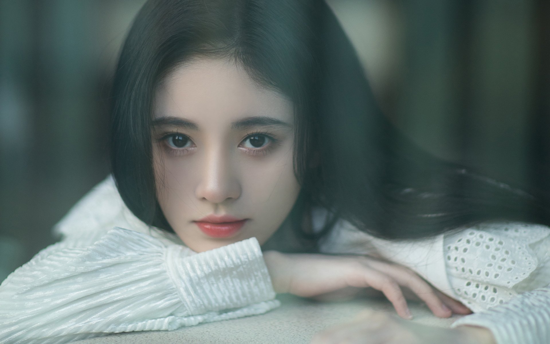 “青少年足球训练营新体系全面启用，激发足球梦想”，青少年足球培训班